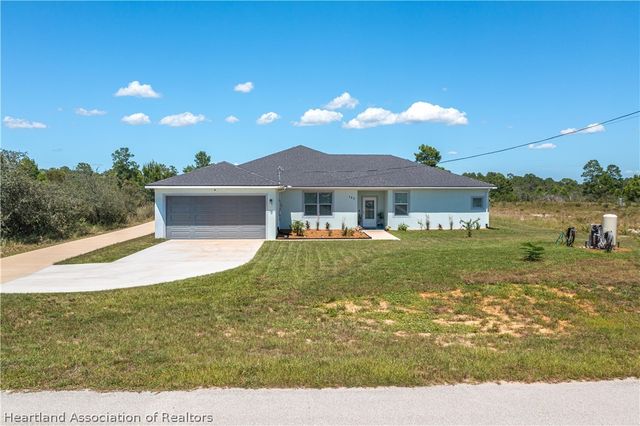 182 Woodstork Way, Frostproof, FL 33843