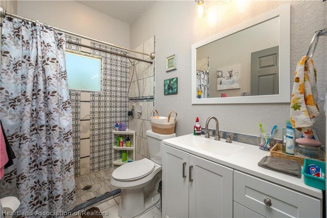 182 Woodstork Way, Frostproof, FL 33843