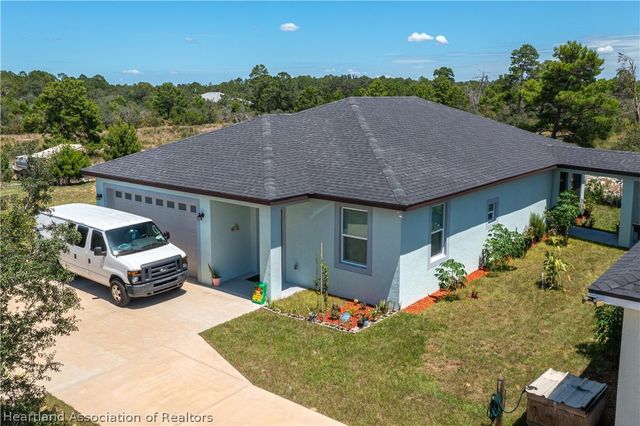 182 Woodstork Way, Frostproof, FL 33843