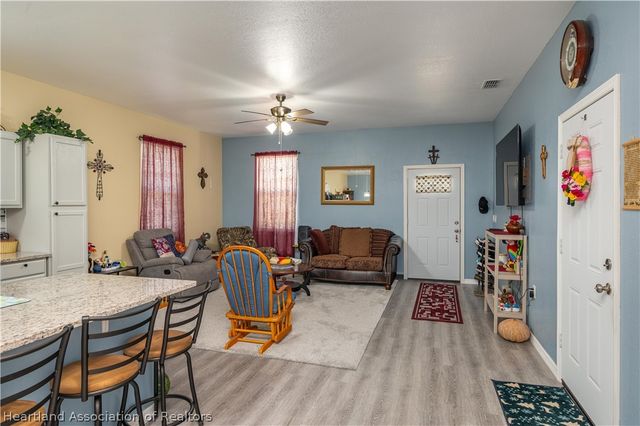 182 Woodstork Way, Frostproof, FL 33843