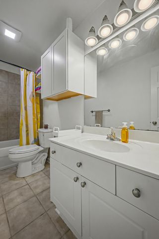 424 Eisenhower Dr, Ashland City, TN 37015