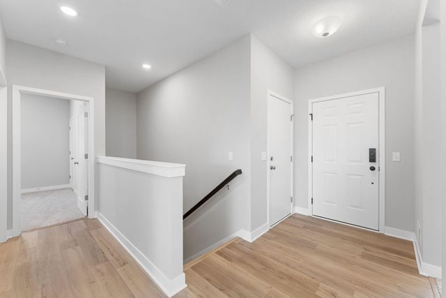 2120 Ridgepointe Drive, Hastings, MN 55033