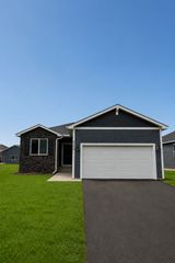 2120 Ridgepointe Drive, Hastings, MN 55033