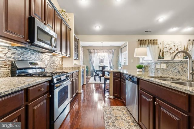 19 JOSIE LN, Atco, NJ 08004