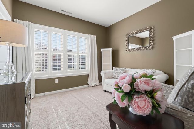 19 JOSIE LN, Atco, NJ 08004