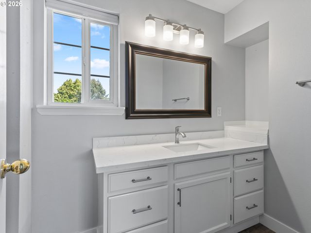 8904 Ne 15TH Ave C21, Vancouver, WA 98665