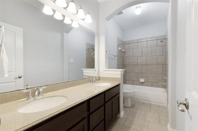 1227 Martinez Court, Friendswood, TX 77546