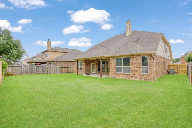 1227 Martinez Court, Friendswood, TX 77546