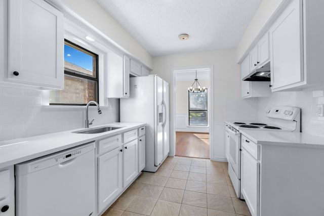 2543 Sundance Lane, Dallas, TX 75287