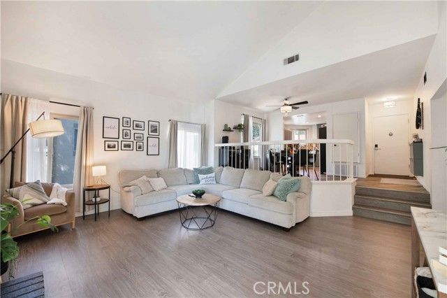 3168 Darby Street 208, Simi Valley, CA 93063