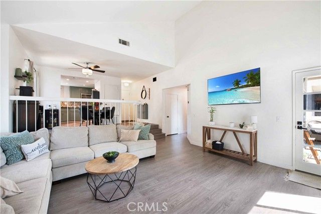 3168 Darby Street 208, Simi Valley, CA 93063