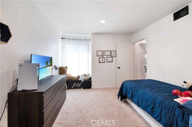 3168 Darby Street 208, Simi Valley, CA 93063