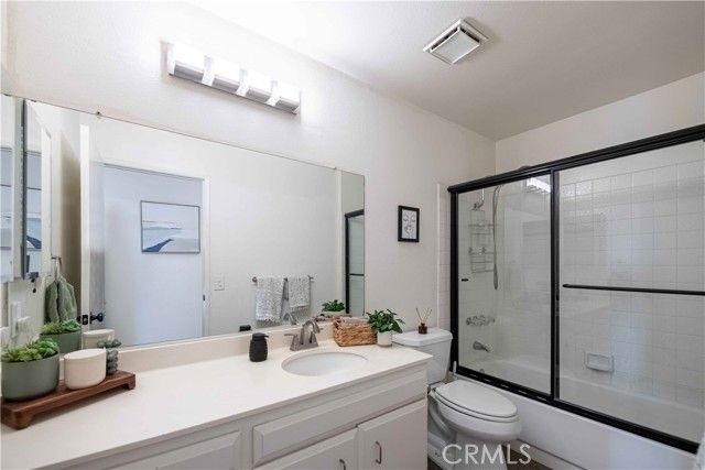 3168 Darby Street 208, Simi Valley, CA 93063