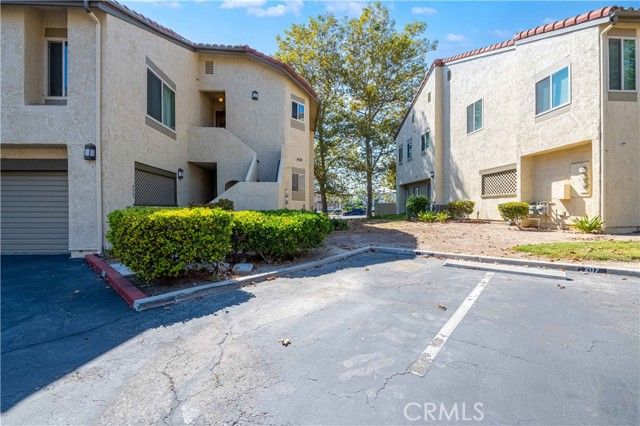 3168 Darby Street 208, Simi Valley, CA 93063