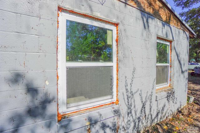 8 Union Ct, Pensacola, FL 32506