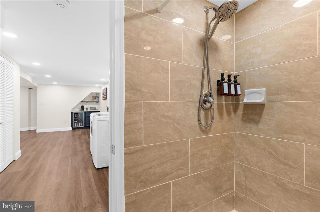 Image 35 of property listing at 3 BELVEDERE AVE, Glen Burnie, MD 21061