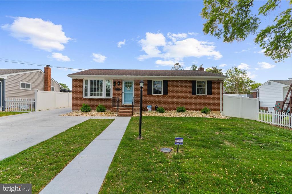 Image 6 of property listing at 3 BELVEDERE AVE, Glen Burnie, MD 21061