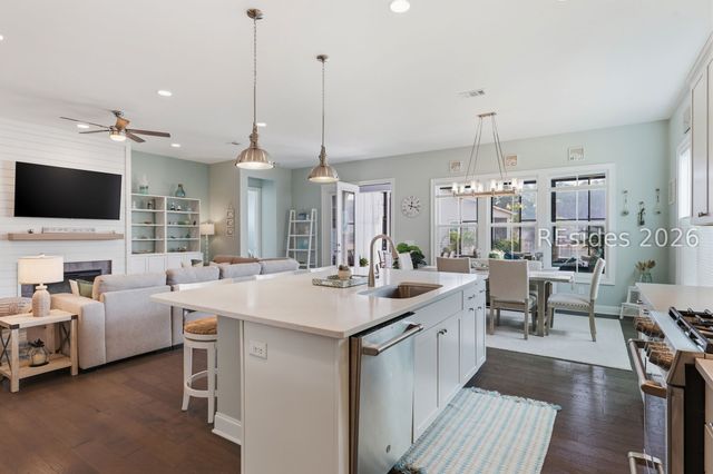 162 Quarter Casting Cir, Bluffton, SC 29910