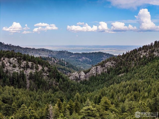 5554 Sunshine Canyon Dr, Boulder, CO 80302