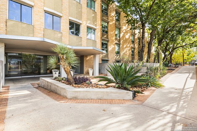 1115 S Alamo St Unit 2408, San Antonio, TX 78210