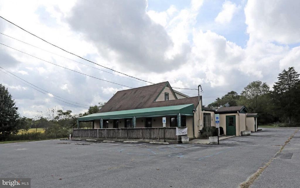 303 S ROUTE 73, HAMMONTON, NJ 08037 — exterior