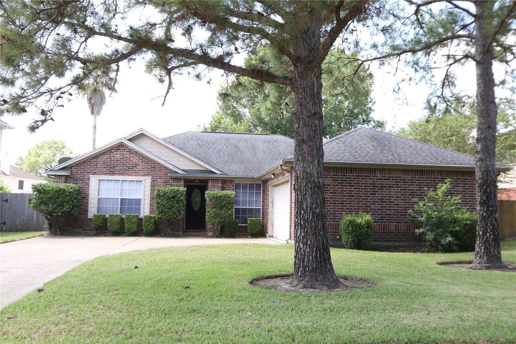 10811 Burkes Garden Drive, Houston, TX 77065