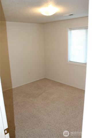 2120 NW Douglas Loop, Camas, WA 98607