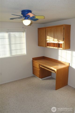 2120 NW Douglas Loop, Camas, WA 98607