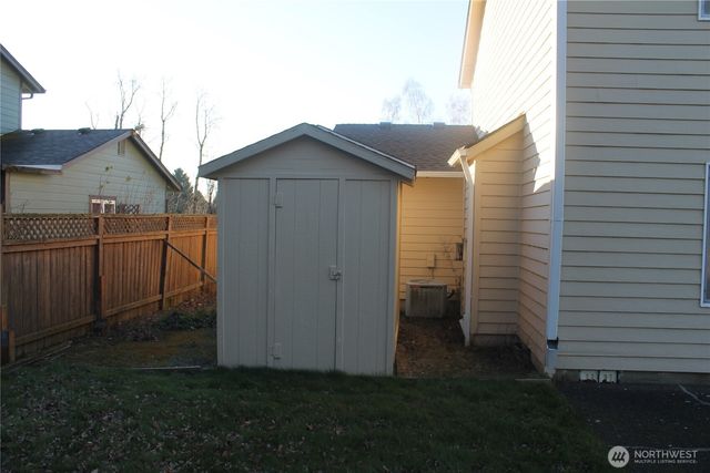 2120 NW Douglas Loop, Camas, WA 98607