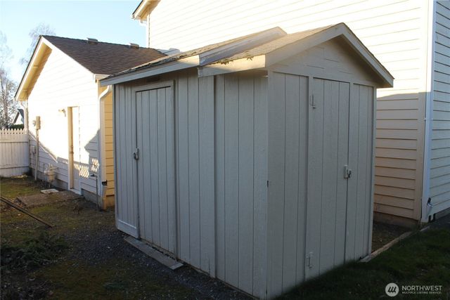 2120 NW Douglas Loop, Camas, WA 98607