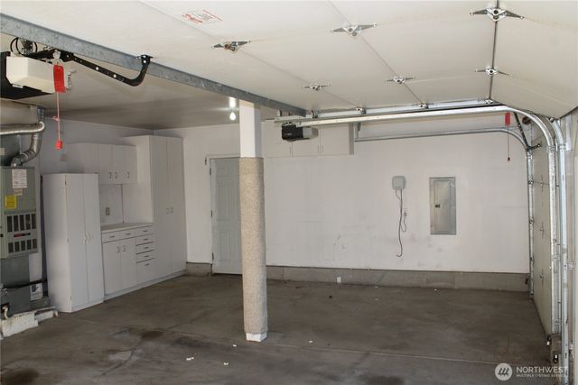 2120 NW Douglas Loop, Camas, WA 98607