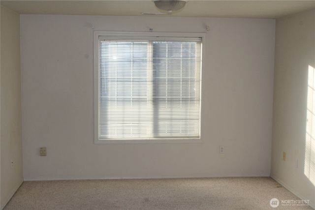 2120 NW Douglas Loop, Camas, WA 98607