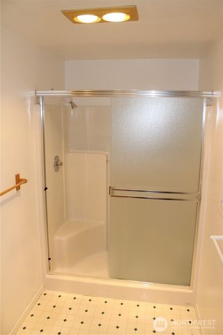 2120 NW Douglas Loop, Camas, WA 98607