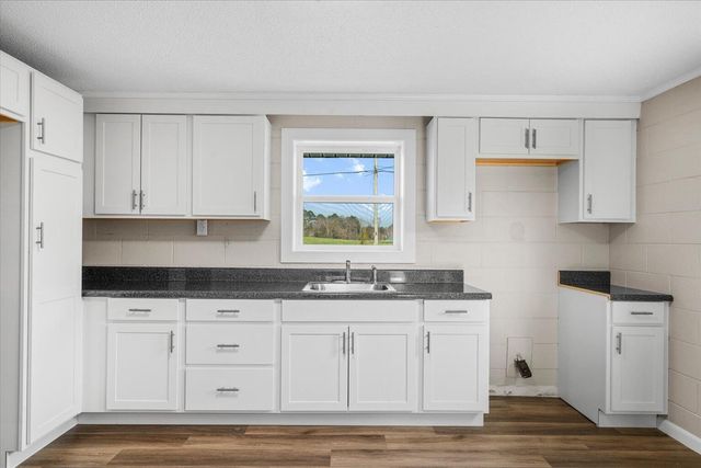 2221 Cave Hollow Road NE, Dalton, GA 30721