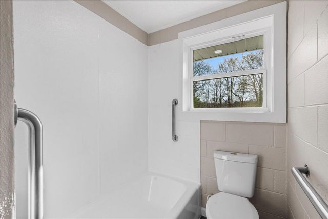 2221 Cave Hollow Road NE, Dalton, GA 30721