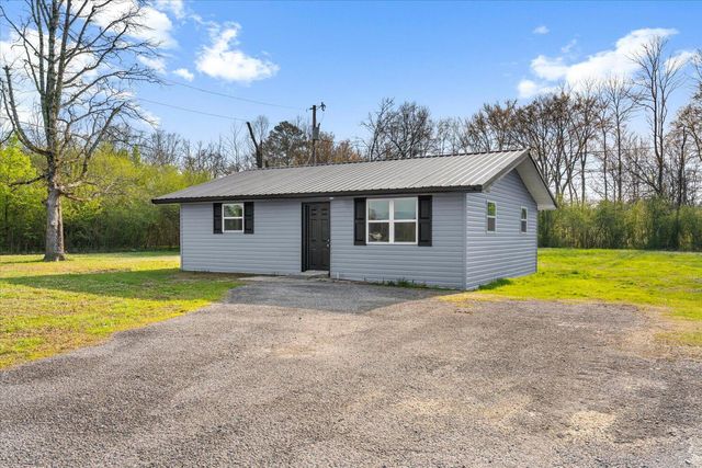 2221 Cave Hollow Road NE, Dalton, GA 30721