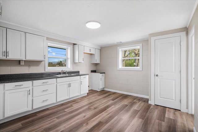 2221 Cave Hollow Road NE, Dalton, GA 30721