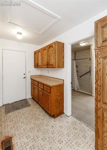 2824 W Pikes Peak Avenue, Colorado Springs, CO 80904