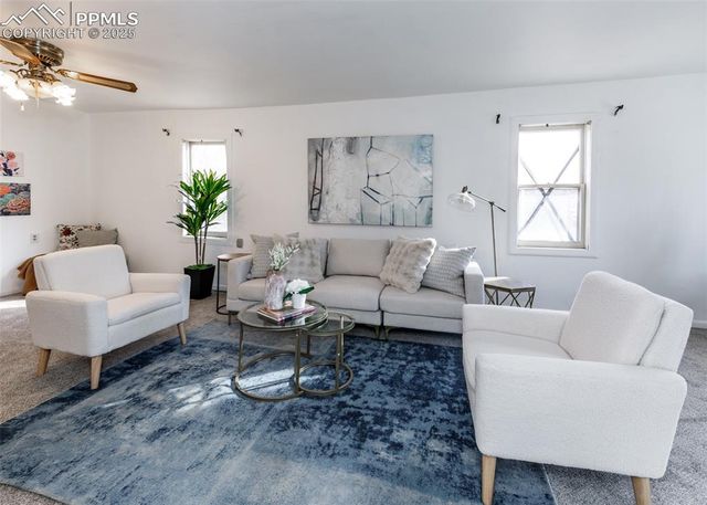 2824 W Pikes Peak Avenue, Colorado Springs, CO 80904