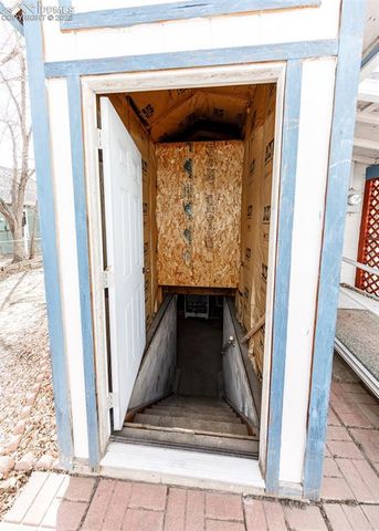 2824 W Pikes Peak Avenue, Colorado Springs, CO 80904