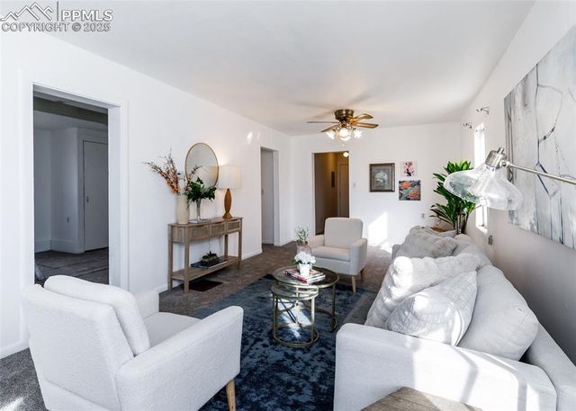 2824 W Pikes Peak Avenue, Colorado Springs, CO 80904