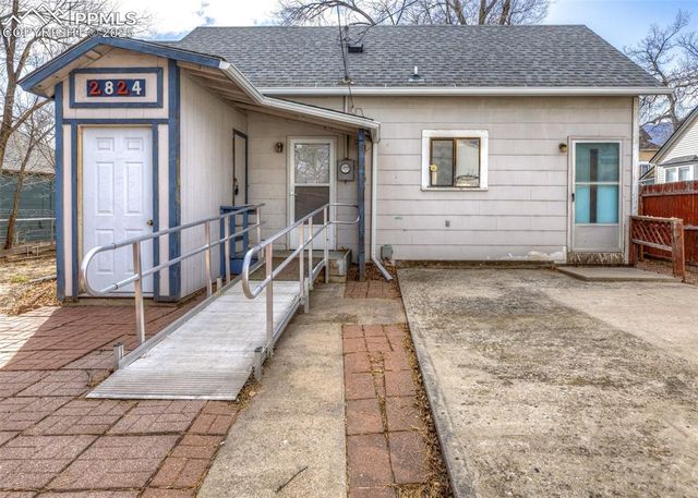 2824 W Pikes Peak Avenue, Colorado Springs, CO 80904