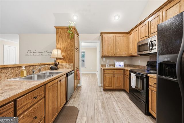 616 Windsong Way Court, Macon, GA 31217