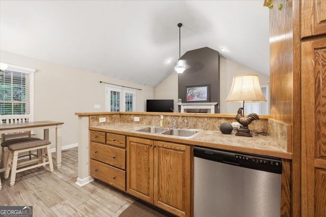 616 Windsong Way Court, Macon, GA 31217