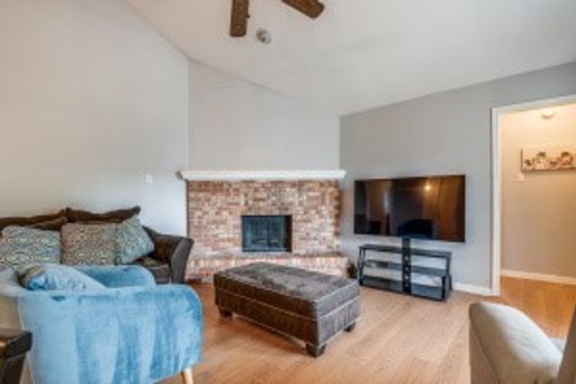 2835 Keller Springs Road 1102, Carrollton, TX 75006