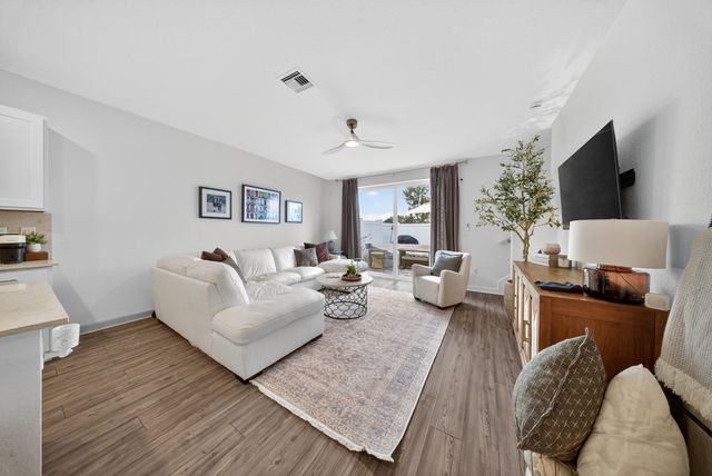 656 SE Lake Falls Street, Port St. Lucie, Port St Lucie, FL 34984