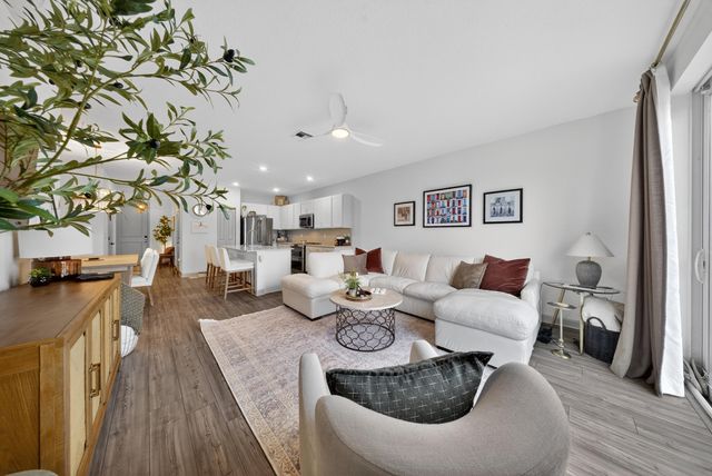 656 SE Lake Falls Street, Port St. Lucie, Port St Lucie, FL 34984