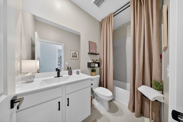 656 SE Lake Falls Street, Port St. Lucie, Port St Lucie, FL 34984