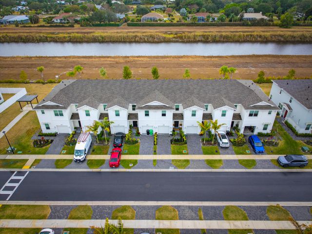 656 SE Lake Falls Street, Port St. Lucie, Port St Lucie, FL 34984