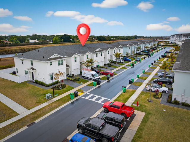 656 SE Lake Falls Street, Port St. Lucie, Port St Lucie, FL 34984